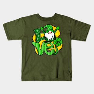 St Patrick's Day Love Gnome Kids T-Shirt